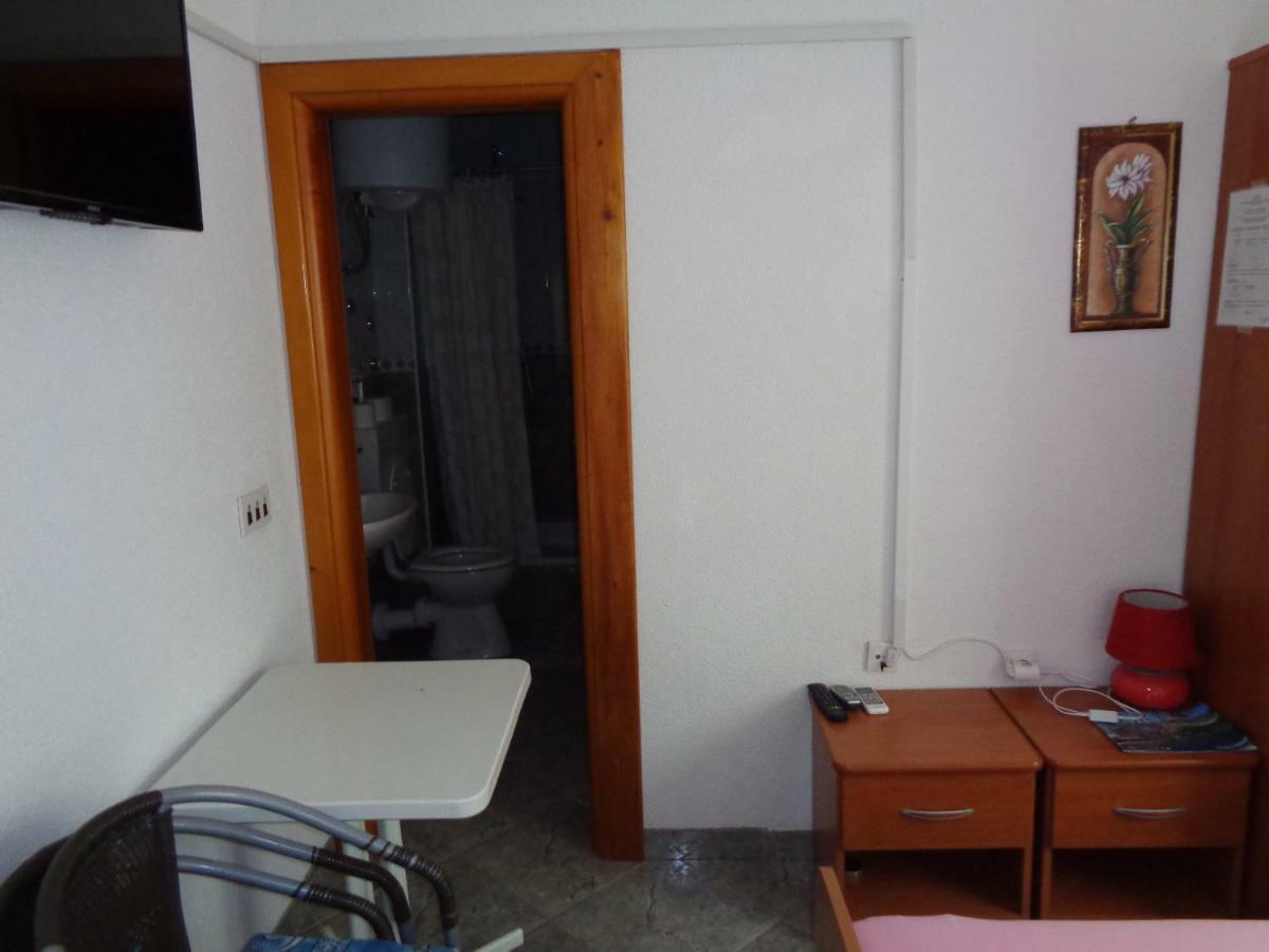 Apartments Rados Lokva Rogoznica Exterior foto